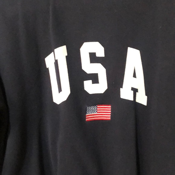 Brandy Melville sweatshirt - Picture 2 of 3